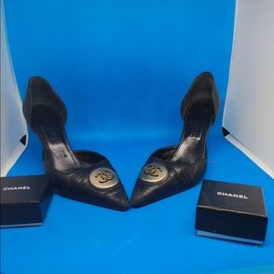 Chanel CC black leather heels 36 1/2